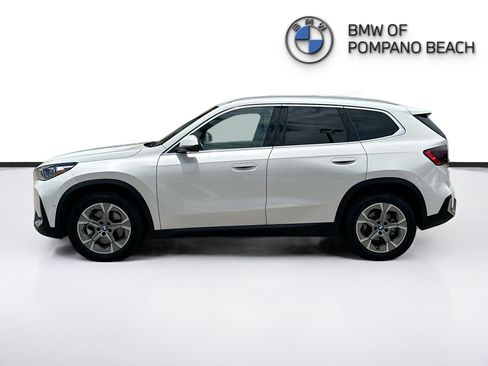 Used 2023 BMW X1 xDrive28i w/ Convenience Package AWD/4WD image 4