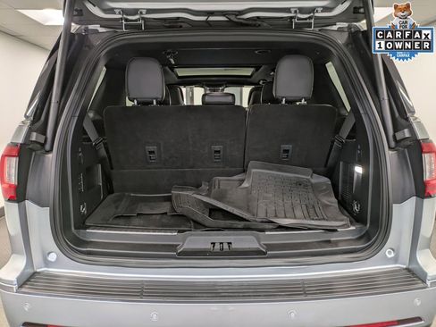 Used 2020 Lincoln Navigator Reserve w/ Luxury Package image 24