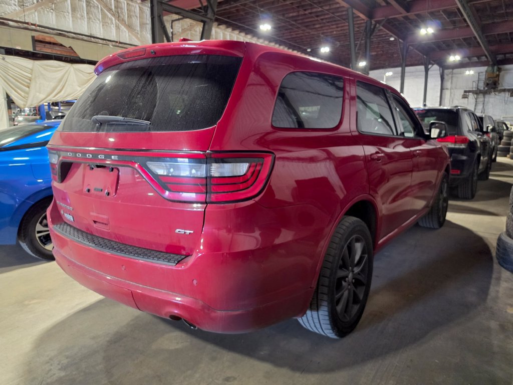 Used 2018 Dodge Durango GT AWD/4WD image 2