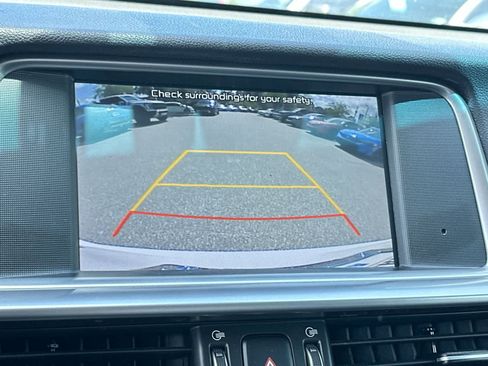 Used 2019 Kia Optima S FWD image 20