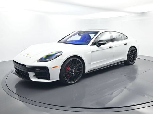 Certified 2026 Porsche Panamera GTS AWD/4WD image 1