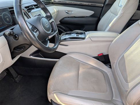 Used 2024 Hyundai Tucson Limited image 15