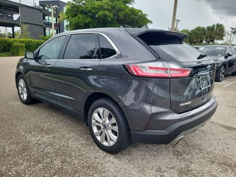 Used 2020 Ford Edge Titanium w/ Equipment Group 301A FWD image 5