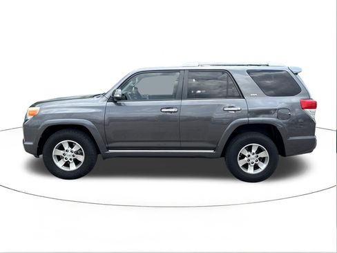 Used 2012 Toyota 4Runner SR5 RWD image 6