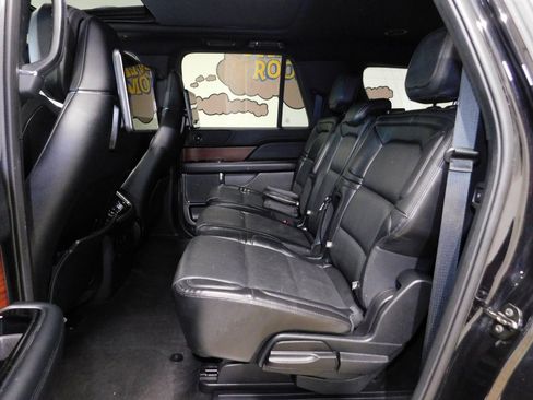 Used 2021 Lincoln Navigator L Reserve image 82