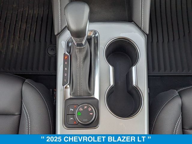 New 2025 Chevrolet Blazer LT w/ Redline Edition AWD/4WD image 15