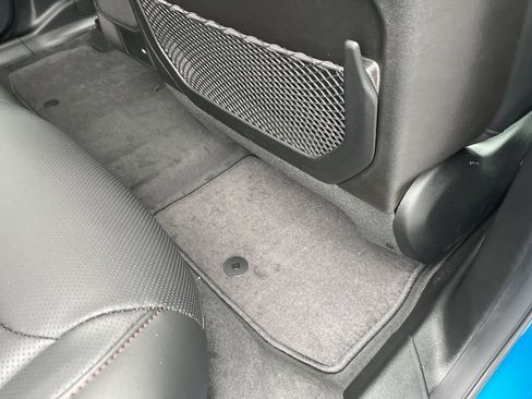 Used 2025 Jeep Wagoneer S Limited image 32