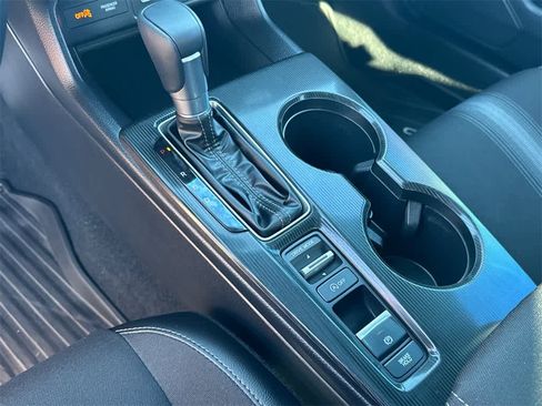 Used 2025 Honda Civic Sport image 29