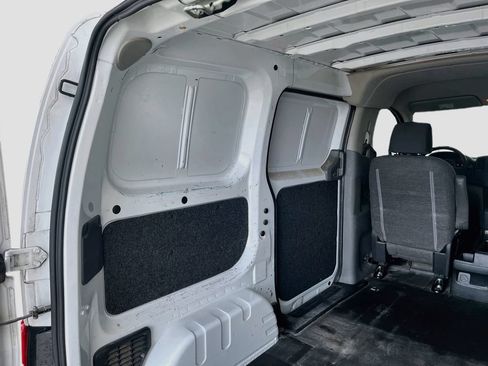 Used 2015 Nissan NV200 FWD image 25