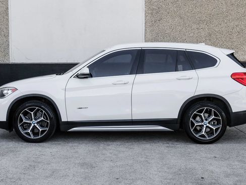 Used 2018 BMW X1 xDrive28i AWD/4WD image 14