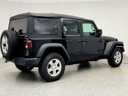 Used 2022 Jeep Wrangler Unlimited Sport AWD/4WD image 5