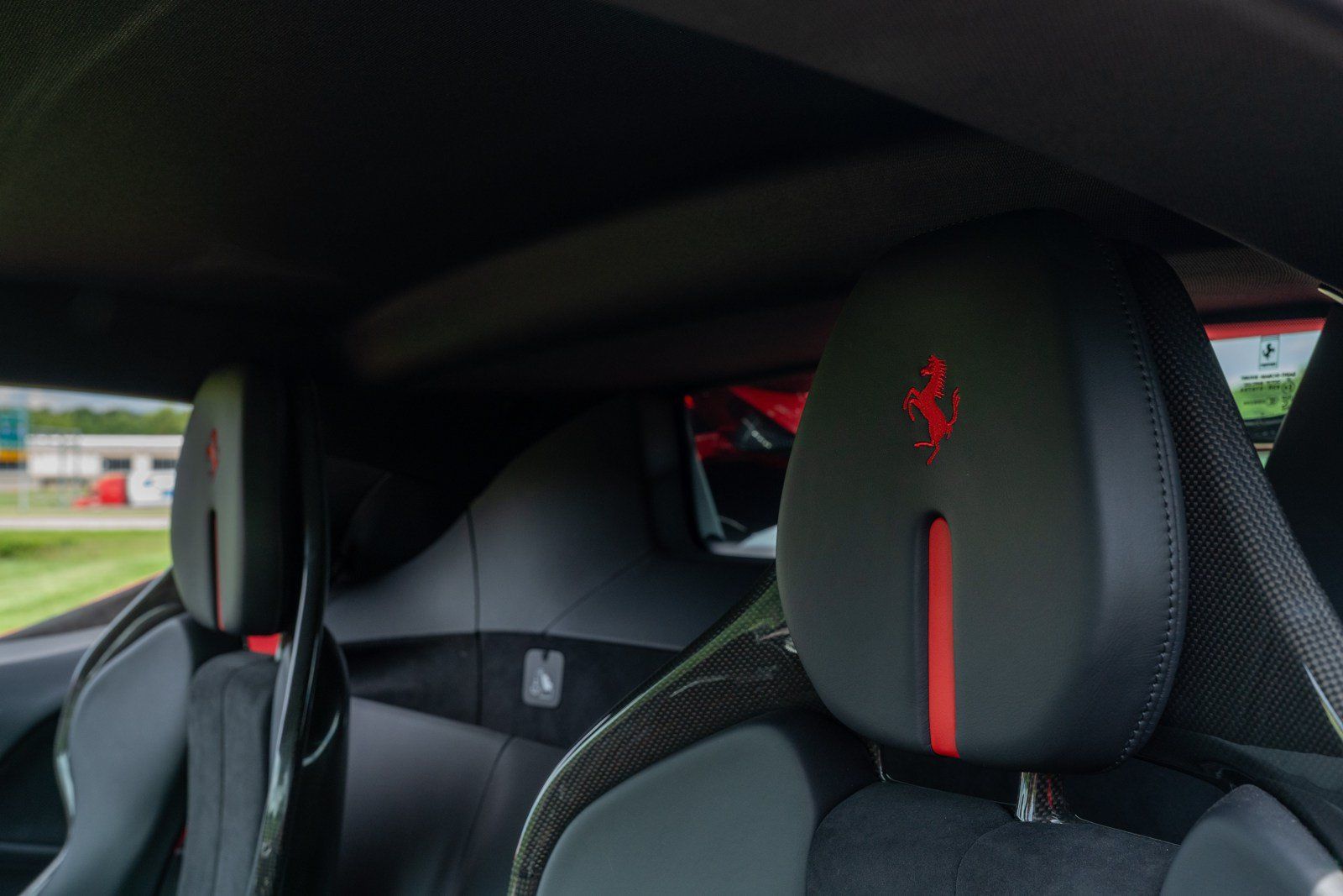 Used 2022 Ferrari SF90 Stradale AWD/4WD image 32