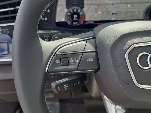 New 2025 Audi Q8 Premium Plus image 30
