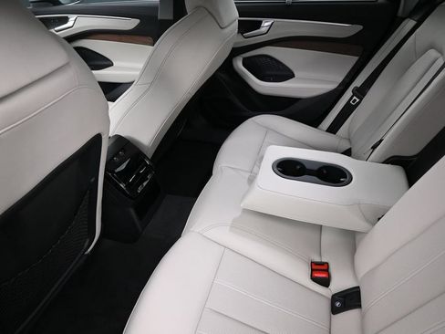 New 2026 Audi A6 Premium Plus AWD/4WD image 18