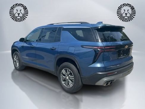 Used 2025 Chevrolet Traverse LT AWD/4WD image 7