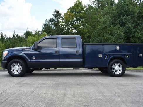 Used 2016 Ford F350 XL image 3