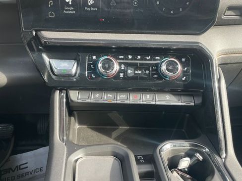 Certified 2024 GMC Sierra 2500 AT4 w/ Technology Package image 20