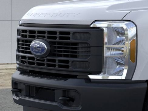 New 2026 Ford F350 XL AWD/4WD image 17