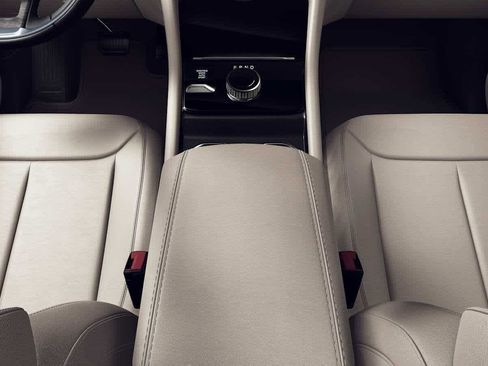 New 2026 Jeep Grand Cherokee Limited image 4