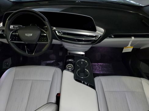 New 2026 Cadillac Lyriq Sport RWD image 13