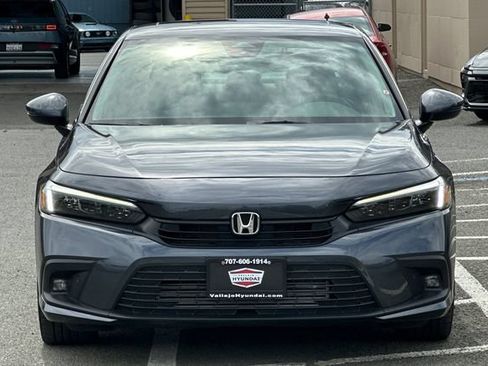 Used 2023 Honda Civic Touring image 11