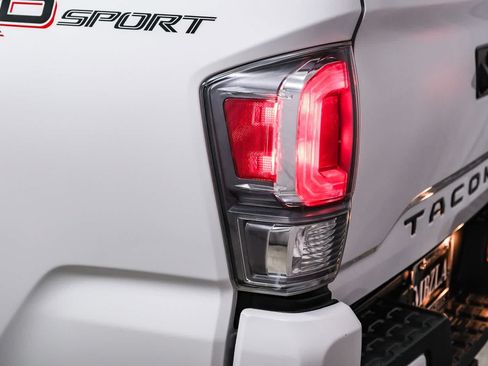 Used 2023 Toyota Tacoma TRD Sport RWD image 7