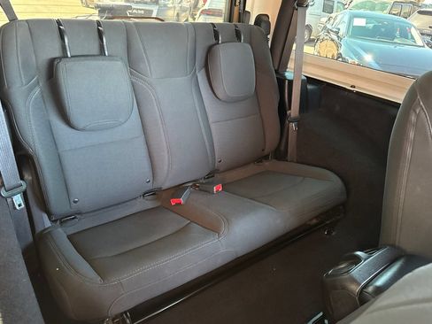 Used 2021 Jeep Wrangler Sport AWD/4WD image 17