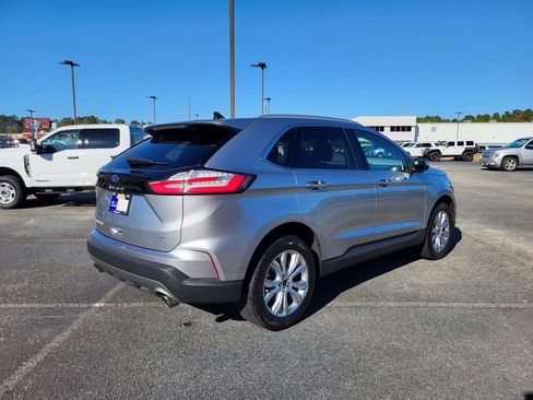 Used 2023 Ford Edge Titanium image 5