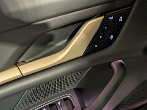 New 2026 Porsche Taycan 4 Cross Turismo image 20