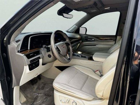 Used 2021 Cadillac Escalade Premium Luxury Platinum AWD/4WD image 24