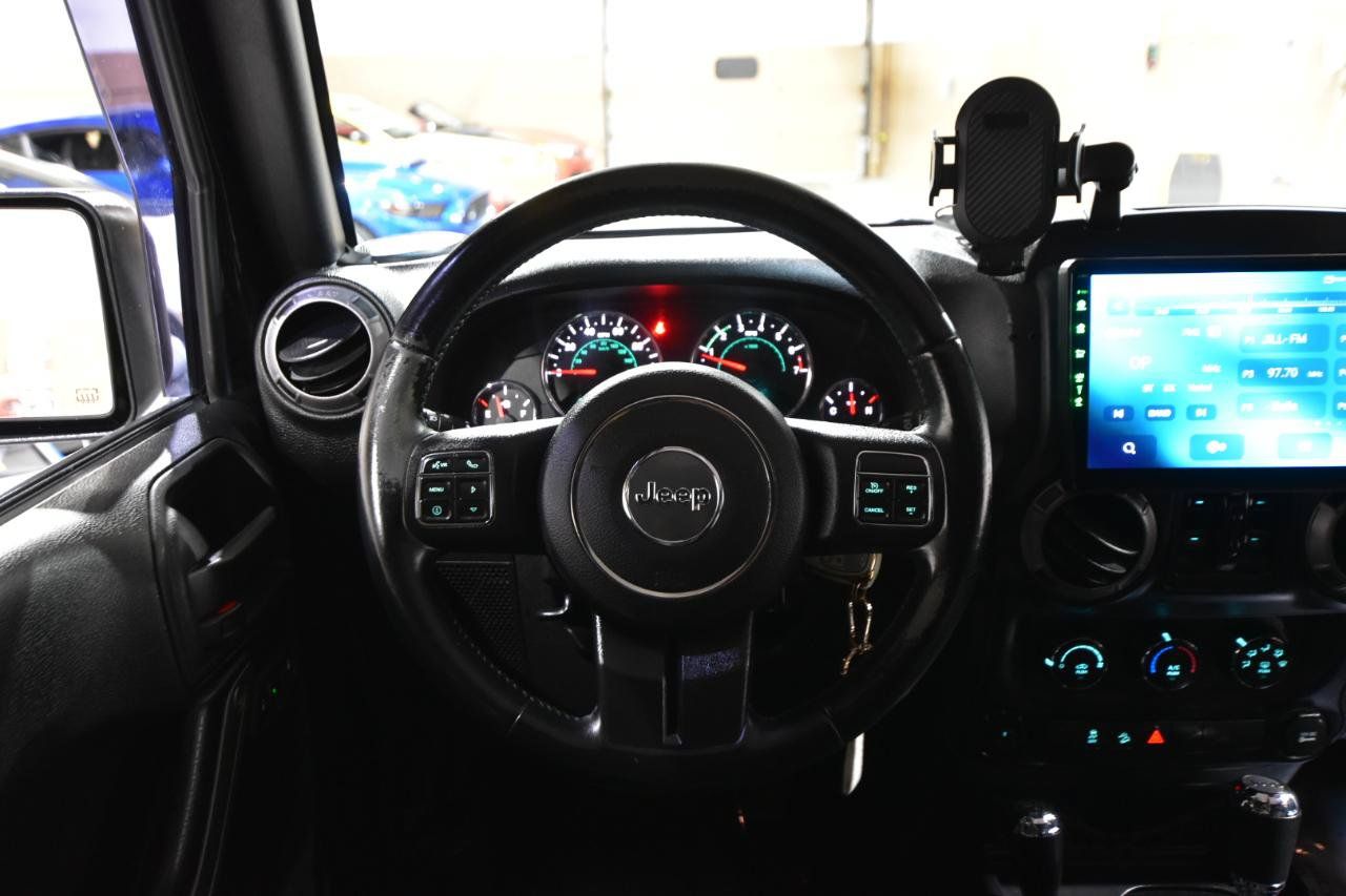 Used 2015 Jeep Wrangler Unlimited Sport AWD/4WD image 13