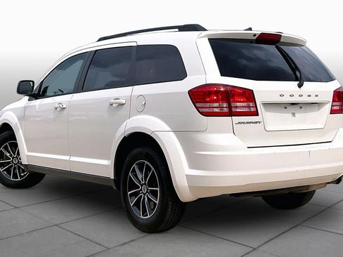 Used 2018 Dodge Journey SE w/ Popular Equipment Group FWD image 13