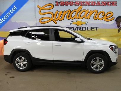 Used 2024 GMC Terrain SLE w/ Driver Convenience Package