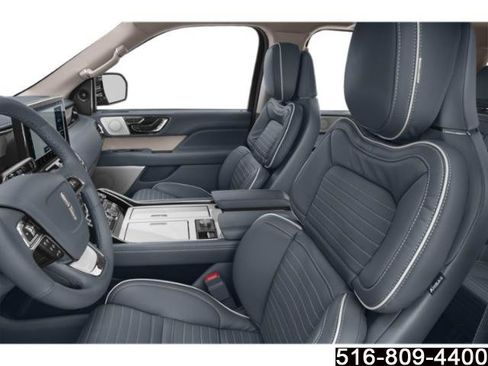 Used 2024 Lincoln Navigator Black Label AWD/4WD image 9