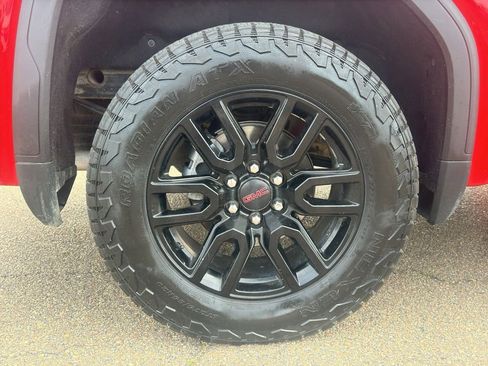 Used 2023 GMC Sierra 1500 Elevation image 15