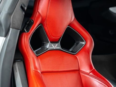 Used 2015 Chevrolet Corvette Z06 w/ 3LZ Preferred Equipment Group image 27