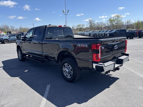 Used 2024 Ford F350 Lariat w/ Camper Package image 6