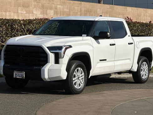 Used 2024 Toyota Tundra SR5 image 8