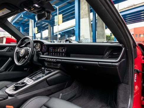 Used 2024 Porsche 911 Carrera S w/ Sport Package image 33