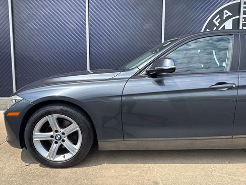 Used 2013 BMW 328i xDrive Sedan AWD/4WD image 11