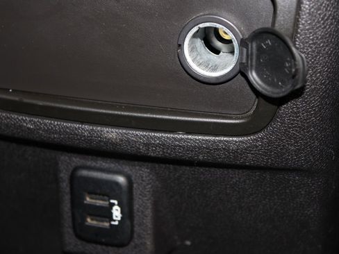 Used 2017 Buick Enclave Premium w/ Experience Buick Package image 35