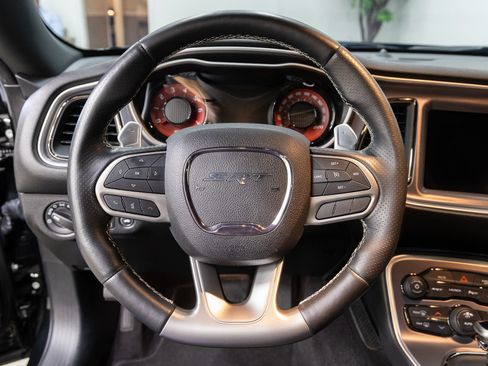 Used 2020 Dodge Challenger SRT Hellcat Redeye RWD image 15