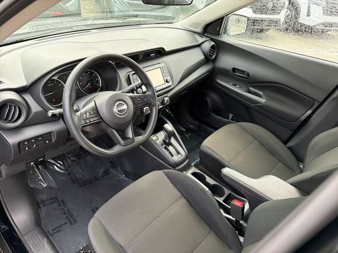 Used 2025 Nissan Kicks Play S FWD image 13