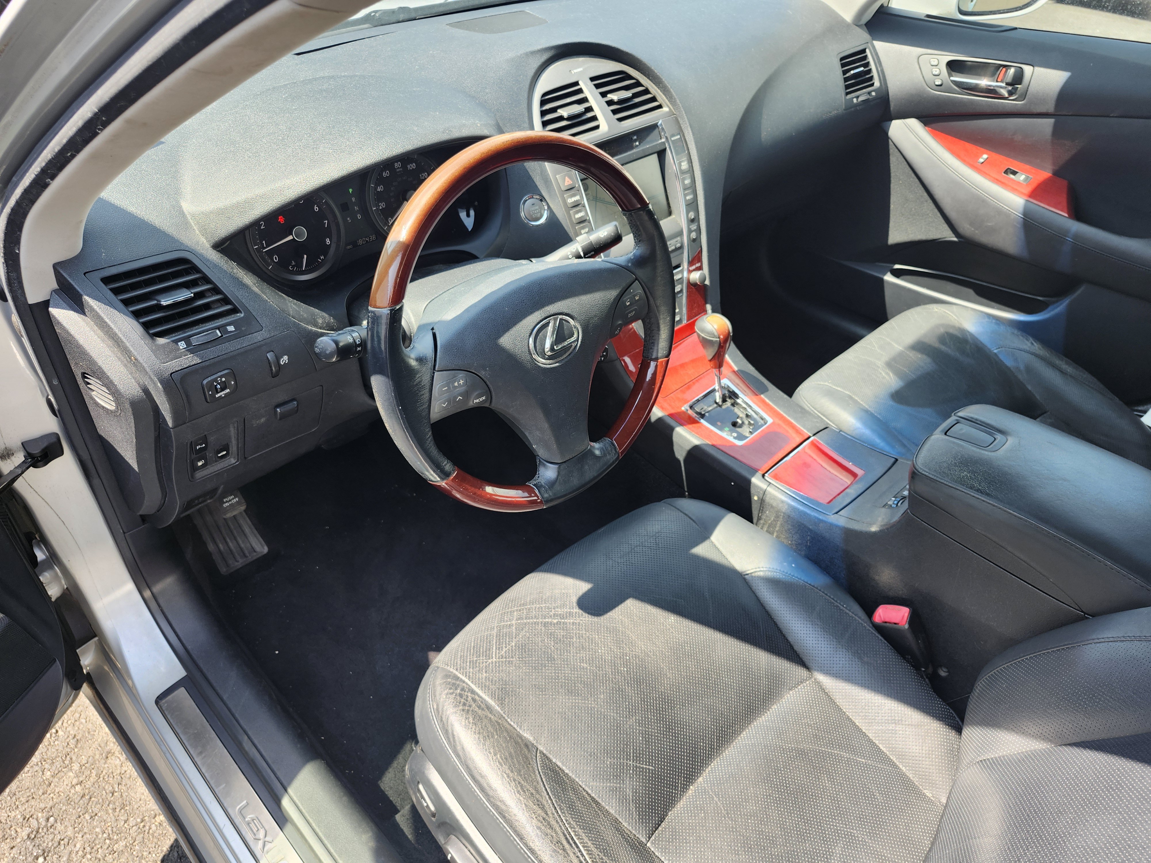 Used 2013 Lexus ES 350 w/ Luxury Pkg FWD image 4