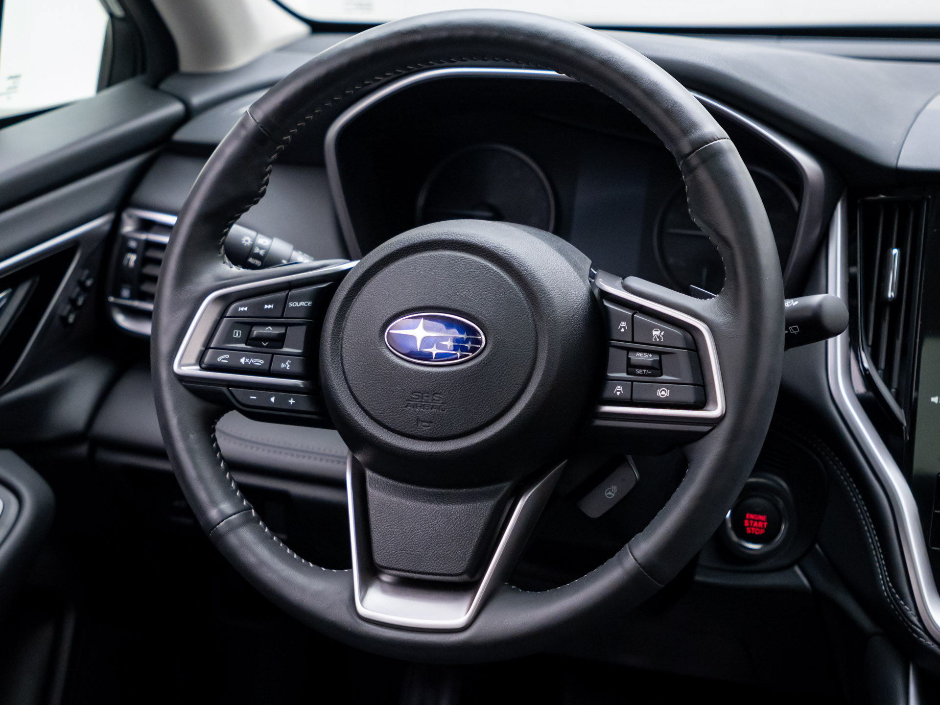 Used 2023 Subaru Outback Touring XT AWD/4WD image 11