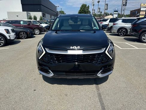 Certified 2023 Kia Sportage EX AWD/4WD image 2