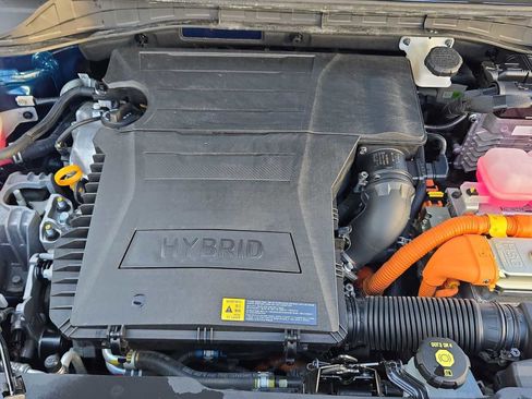 Used 2021 Kia Niro LX image 15