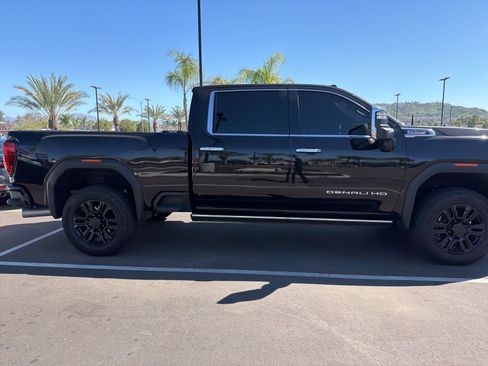Used 2023 GMC Sierra 2500 Denali image 12