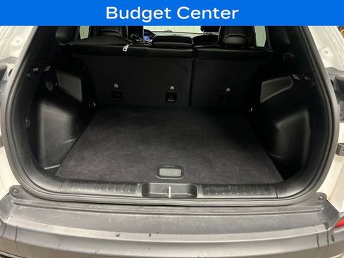 Used 2021 Jeep Cherokee Trailhawk w/ Trailer Tow Group AWD/4WD image 11