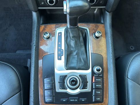 Used 2015 Audi Q7 3.0T Premium w/ Technology Package image 31